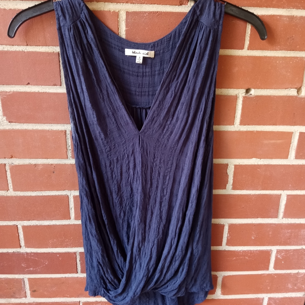 Ladies blouse sz. Small